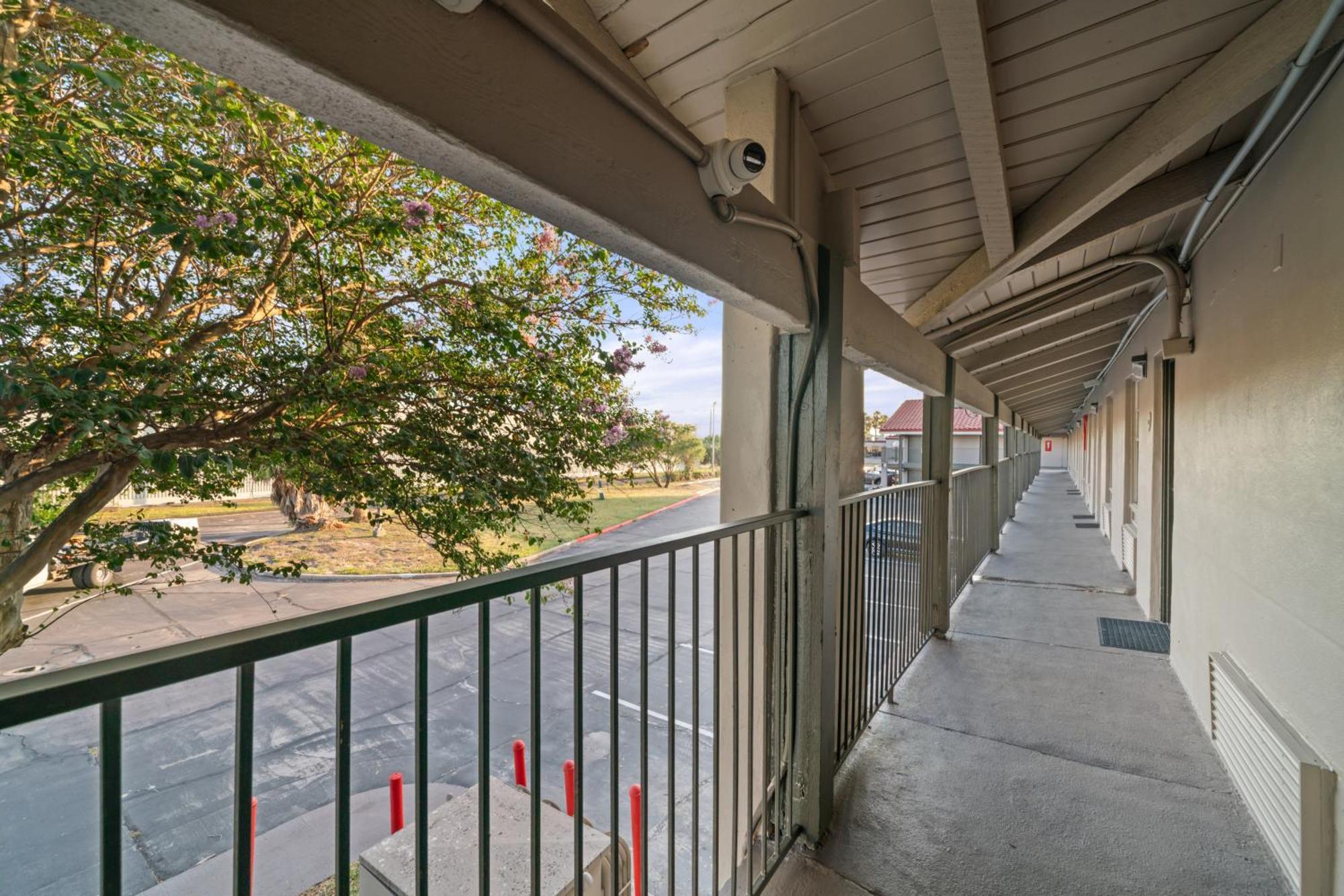 La Quinta Inn By Wyndham Corpus Christi North Екстериор снимка